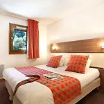 Vacanceole - Grand Massif Aparthotel 3*