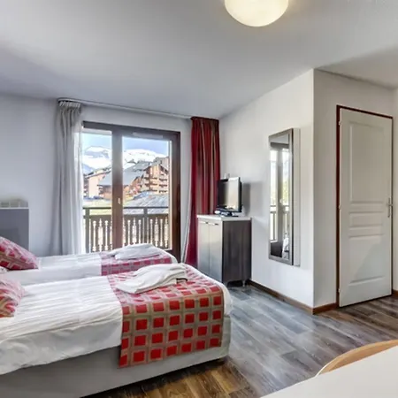 Aparthotel Vacanceole - Grand Massif 3*