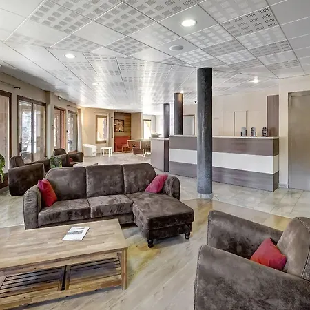 Vacancéole - Résidence Grand Massif 3*