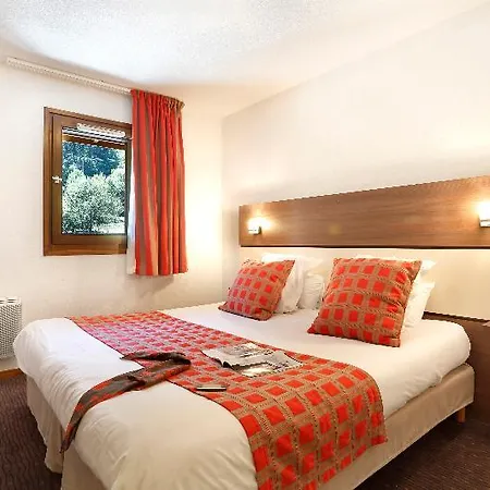 Vacanceole - Grand Massif Aparthotel 3*